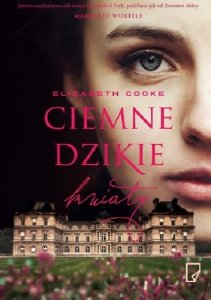 Ciemne dzikie kwiaty